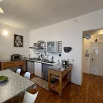 Lägenhet Art District Loft Venedig